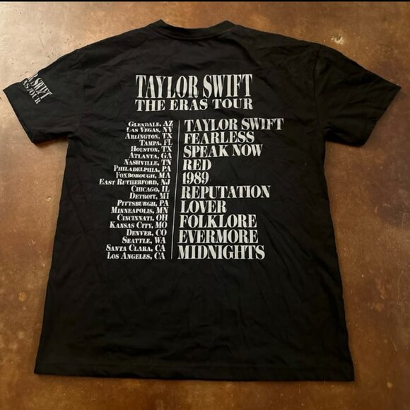 Taylor Swift The Eras Tour Shirt Size M - Picture 2 of 5